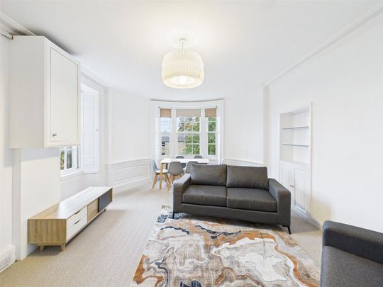 4 bedroom apartment to rent - Photo 1