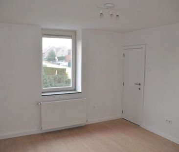 LANDELIJKE EN GEZELLIGE WONING MET 3 SLPK EN LEUKE ONDERHOUDSVRIEND... - Photo 3