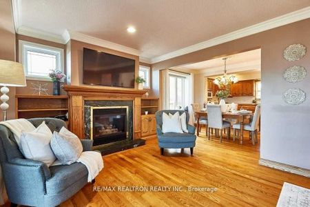 For Lease - 986 Southgate Drive Unit# Upper, Oshawa, Ontario - Photo 3