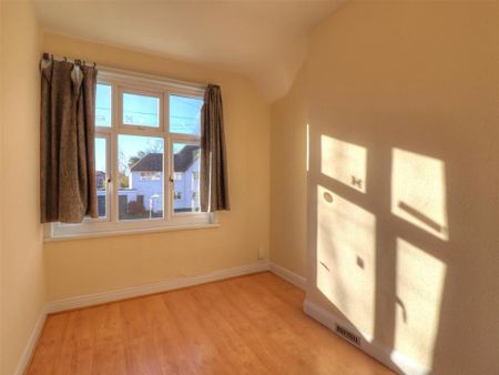 3 bedroom terraced house to rent - Photo 5