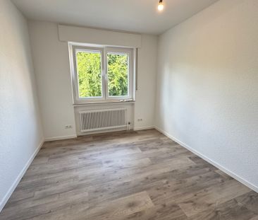 Geräumige Wohnung in zentraler Lage - Photo 1