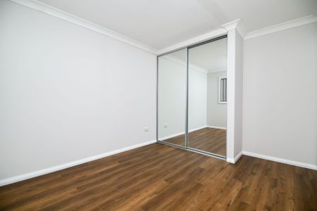 Your Cosy Two Bedroom Granny - Photo 2