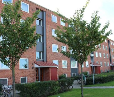Västra Hindbyvägen 5 B - Foto 4