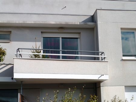 Location Appartement 2 pièces 35m² - Photo 2