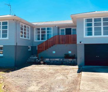 Newly renovated spacious home! - Photo 2