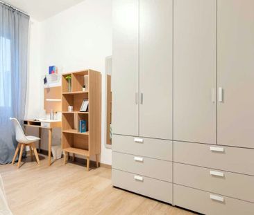 Via Cesare Boldrini, Bologna, Emilia-Romagna 40121 - Photo 5