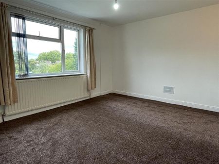 5 bedroom detached house to rent - Photo 5