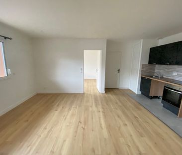 Location Appartement 2 pièces 43m² - Photo 5