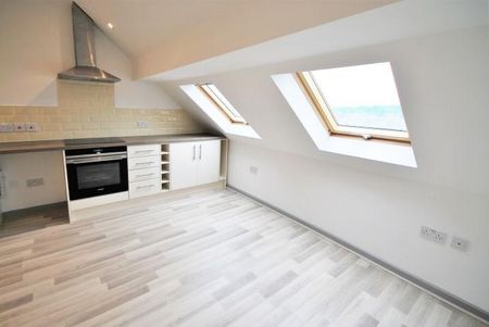 1 bed apartment to rent in Spenser Street, Padiham, BB12 - Photo 3