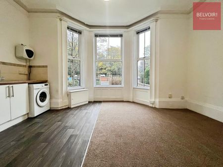 Studio to rent - Photo 2