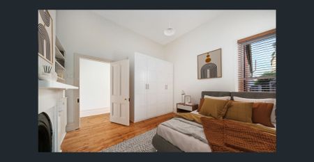 Picture-Perfect Bayside Living in the Heart of Albert Park - Photo 3