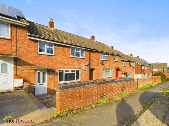 Mold Crescent, Banbury, OX16 - Photo 1