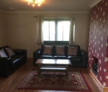 1 bedroom property with land to rent - Photo 4