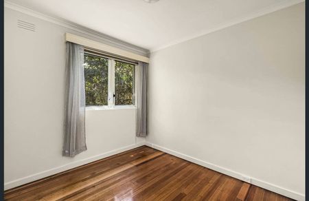 12/31 Leslie Road, Essendon VIC 3040 - Photo 4