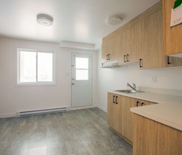 8 · 3e étage - Photo 6