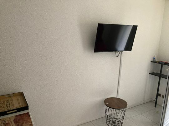 Location Appartement 1 pièce 18m² - Photo 1