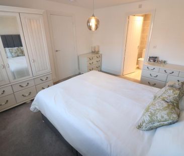 5 bedroom detached house to rent - Photo 6