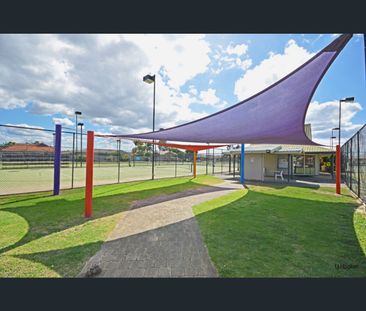 35 Kildare Drive, Banora Point, NSW 2486 - Photo 1