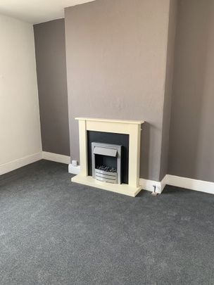 2 Bed Flat, Haydn Road, NG5 - Photo 1