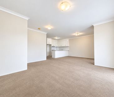Cozy Two Beds Two Baths One Parking Apartment for Lease! - Photo 6