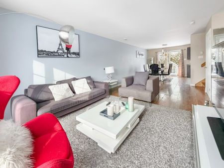 Maison à étages à louer - Mont-Saint-Hilaire - Photo 3