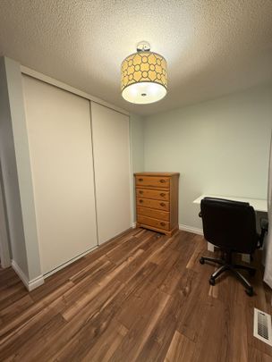 For Lease - 24 Medley Lane, Ajax, Ontario - Photo 1