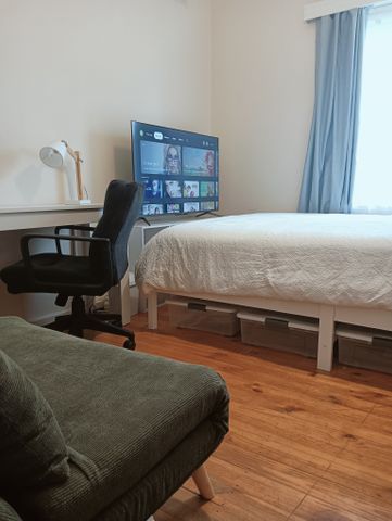 Elizabeth Park - Photo 5