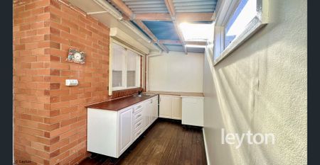 Renovated Unit in the Heart of Springvale - Photo 5