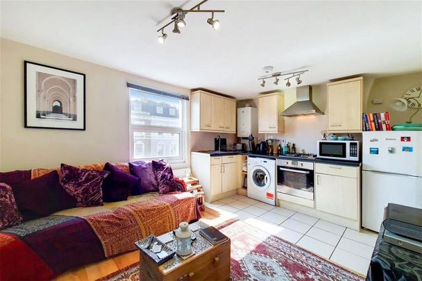 1 bedroom flat to rent - Photo 1