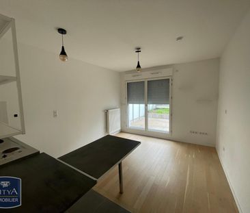 Location Appartement 1 pièce 28m² RUEIL MALMAISON 92500 - Photo 1