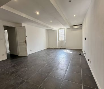 Location Appartement 3 pièces 82m² AURIOL 13390 - Photo 6