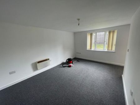 Priory Court, Monk Bretton - Photo 3