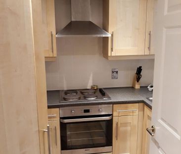 2 bedroom flat to rent - Photo 3