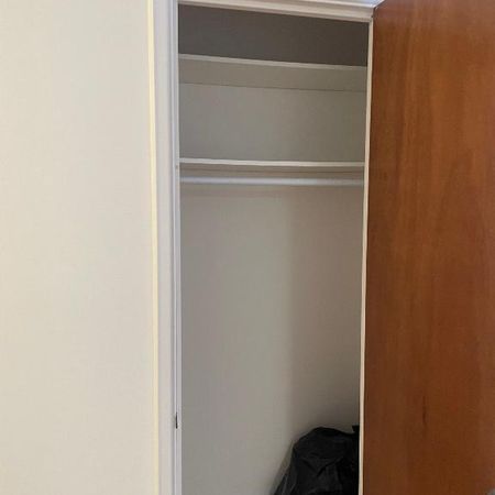 4 1/2 à louer Notre-Dame-des-Prairies - Photo 3