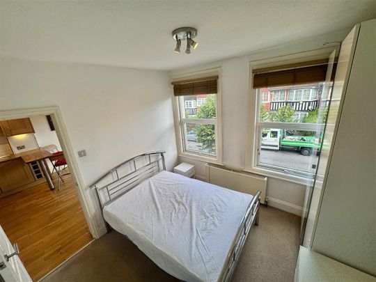 Butler Avenue, Harrow - Photo 1