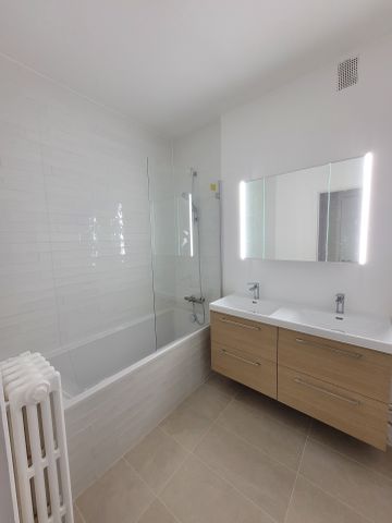 Location Appartement 3 pièces 83m² ST GERMAIN EN LAYE 78100 - Photo 4