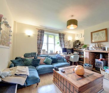 2 bedroom semi-detached house to rent - Photo 1