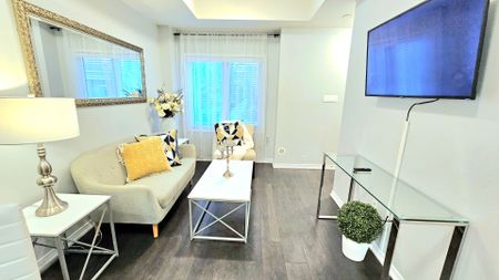 For Lease - 19 Coneflower Crescent Unit# 272, Toronto, Ontario - Photo 5
