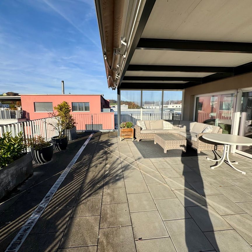 4.5 Zimmer, 111 m², 3. Stock - Photo 1