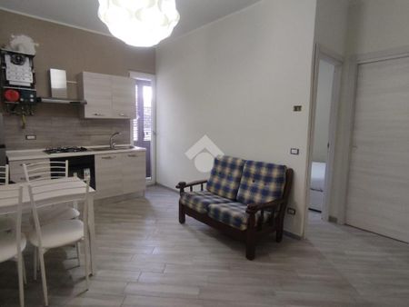 Bilocale in affitto - Photo 3