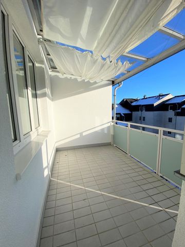 Großzügige 3-Zimmer Wohnung mit sonniger Loggia - Photo 3