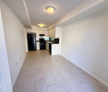 For Lease - 4975 Southampton Drive Unit# 302, Mississauga, Ontario - Photo 6