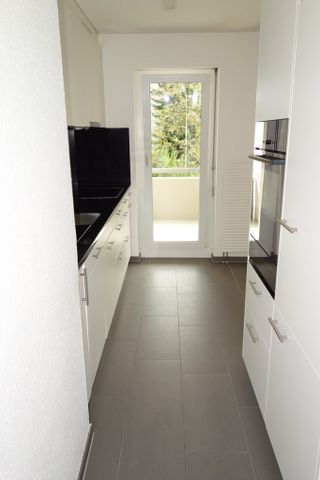 Modernes Wohnen in Zumikon - Photo 3