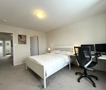 For Lease - 25 Allcroft Court, Hamilton, Ontario - Photo 3