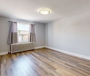 For Lease - 3465 Lake Shore Boulevard Unit# 4, Toronto, Ontario - Photo 2
