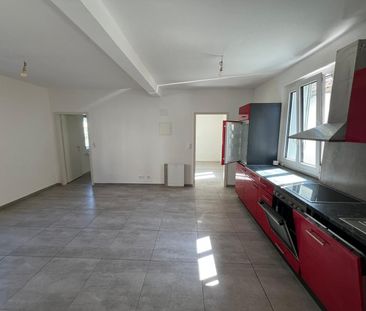 Appartement 3 pièces rénové au cœur de Moutier - Foto 2