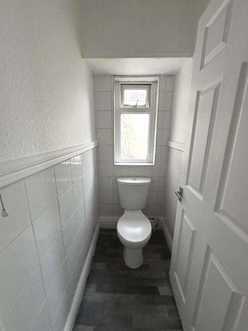 Lytham Road, Blackpool, FY4 - Photo 3