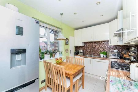 Greatdown Road, London, W7 - Photo 5