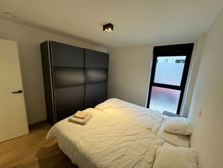 Appartement te huur in Sint-Niklaas - Photo 2