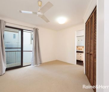 9/5 Grosvenor Road, Indooroopilly, QLD 4068 - Photo 3